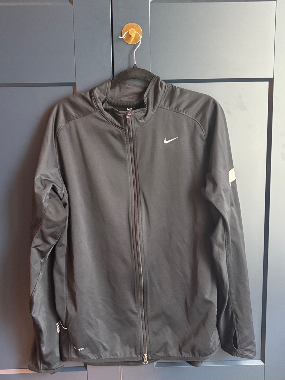 Nike Dri-Fit Men's Black Full-Zip Jacket
